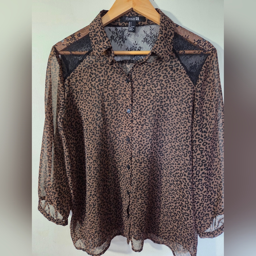 Forever 21 Brown Leopard Print Blouse